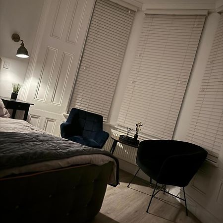 Seaside Studio Apartment 滨海韦斯顿 外观 照片
